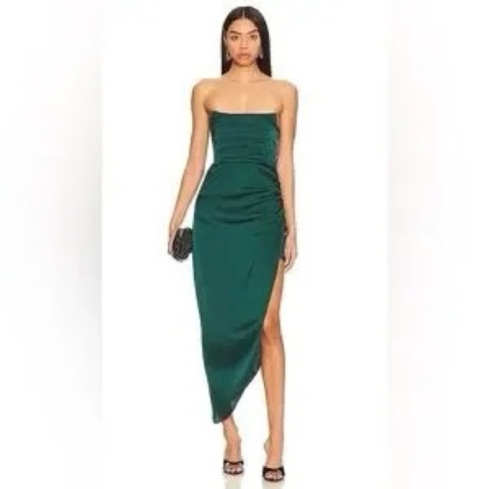 Elegant Emerald Green Strapless Dress
